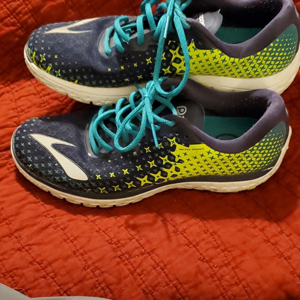 Brooks Pure Flow 5 running shoes (women) size 10